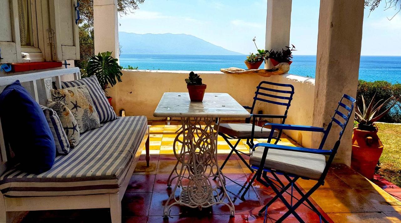 Loukoulos' Maisonette Marathokampos Exterior photo
